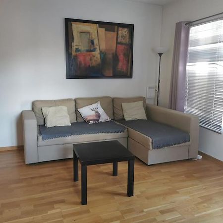 Nice 1-Bedroom Apartment In Heart Of The City Stavanger Esterno foto